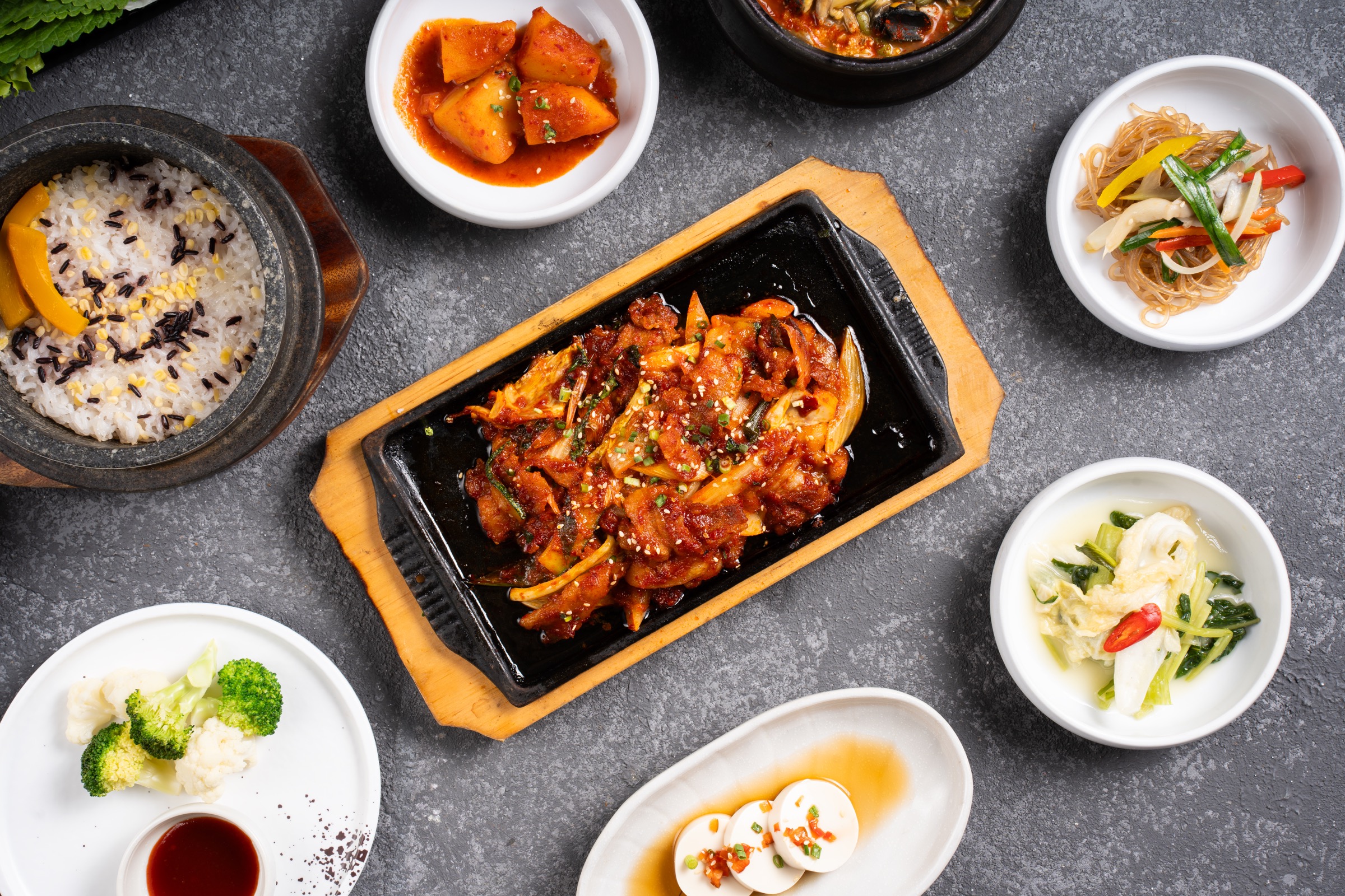 우렁쌈밥 점심 한 상